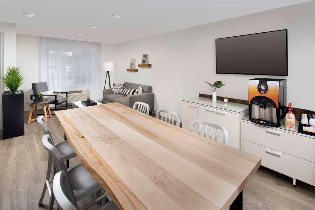 Woodspring Suites Seattle Everett Interiør billede